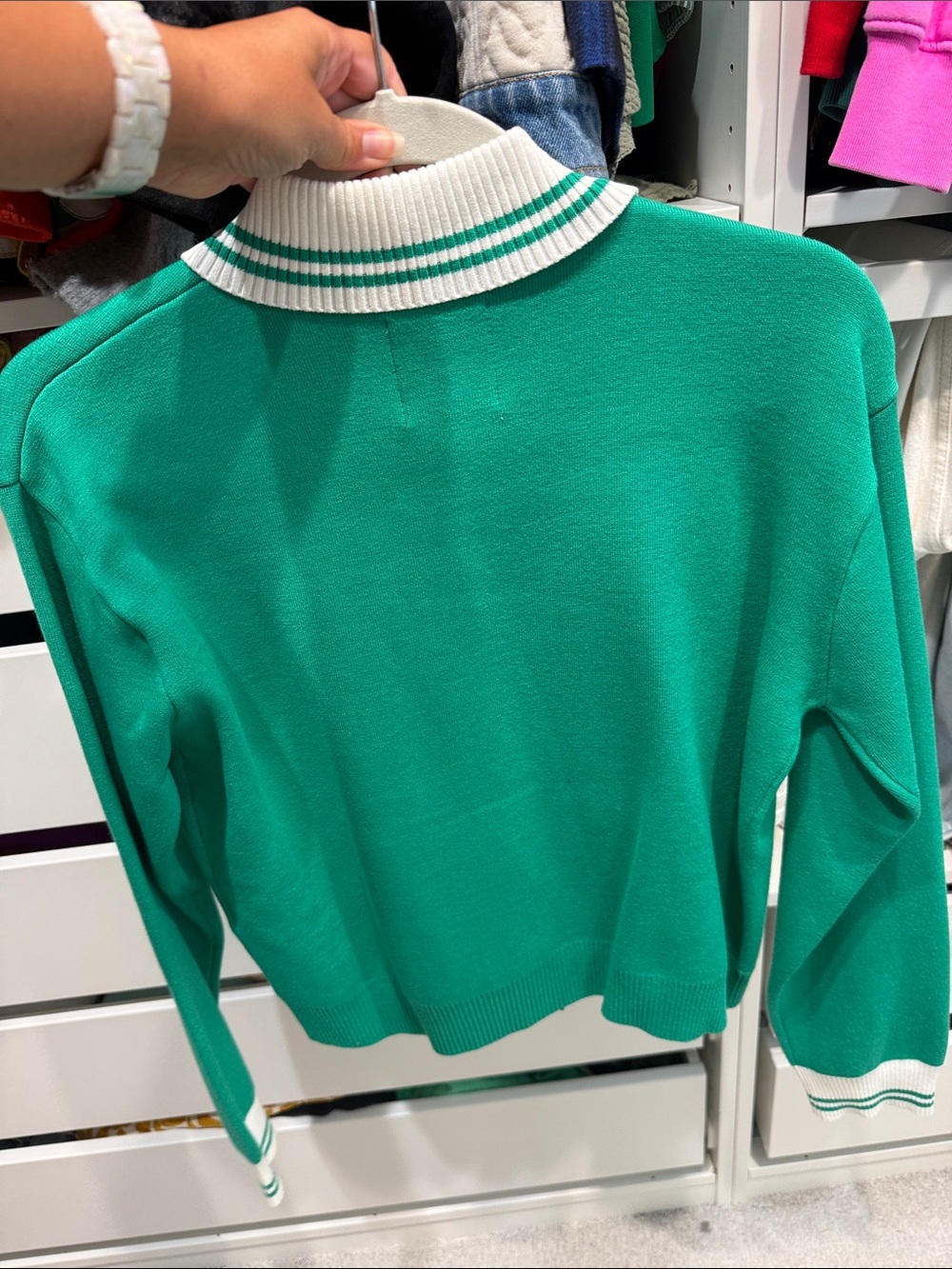 Sandro Women’s  Green Zip-Front Jacket with White-Trim Collar - Picture 3 of 4
